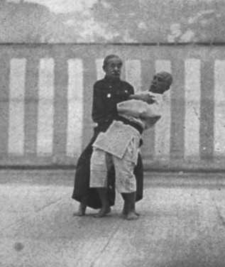 Above: Jigoro Kano demonstrates a technique. Source: http://www.judo-educazione.it/video/koshiki_en.html